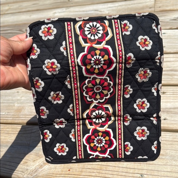 Vera Bradley Black and Red Quilted Wallet with Floral Geometric Pattern - Picture 10 of 11